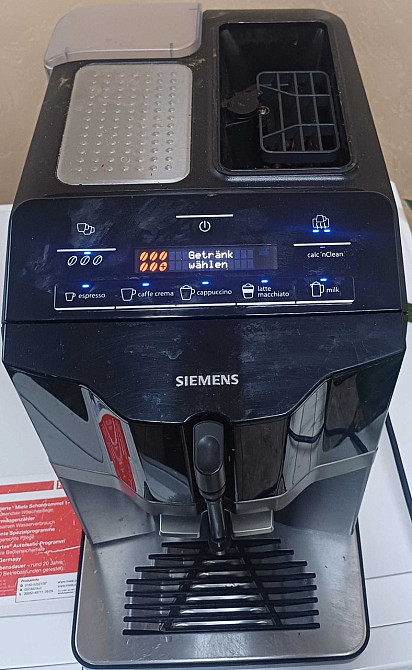 Кофемашина автоматична Сіменс Siemens EQ.300 Київ - фото 3