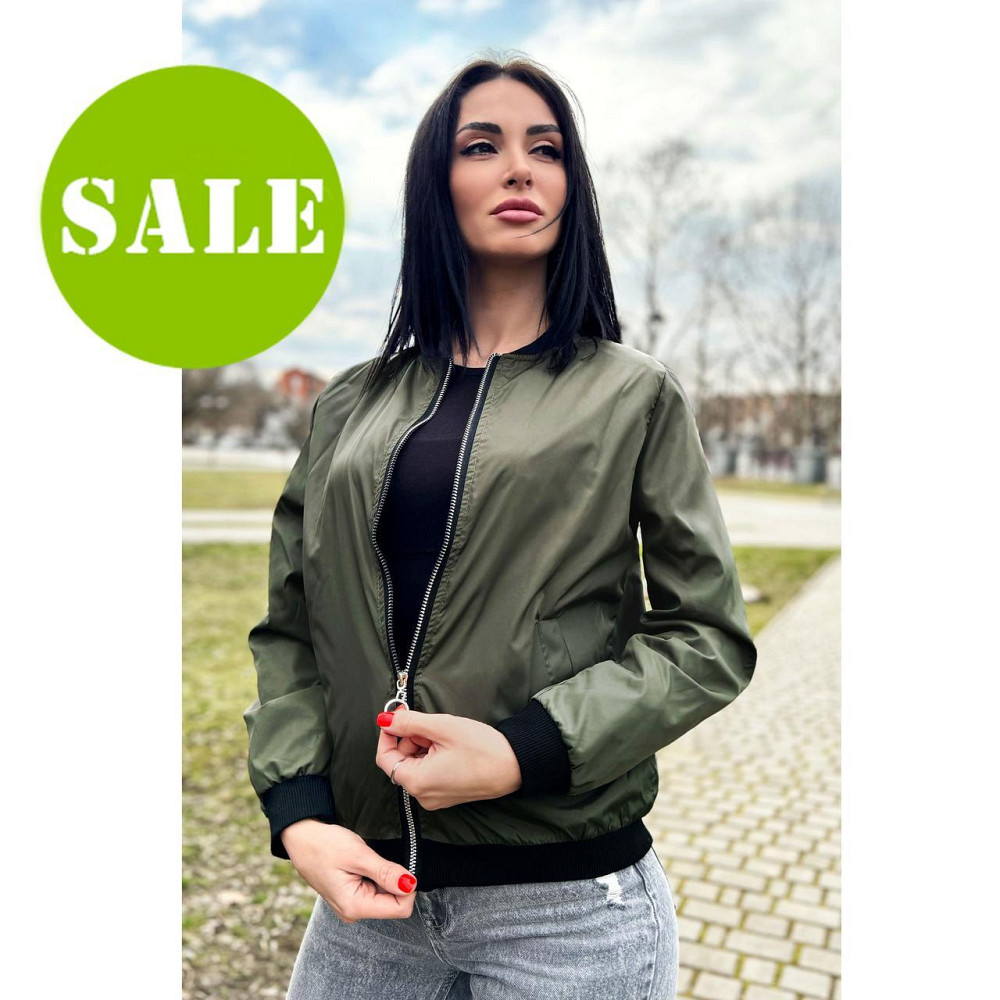 Жіноча вітровка з щільної плащівки "Leland" оптом | Розпродаж моделі Київ - фото 1