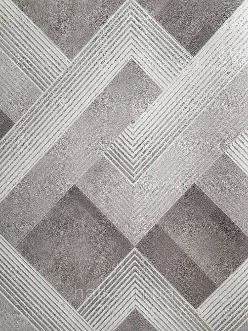 Обои виниловые на флизелине метровые Sintra Edelina геометрия фигуры ромбы полосы 3д серые белые  серебро Киев - изображение 2