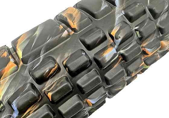 EasyFit Масажний ролик EasyFit Grid Roller 33 см v.1.1 Multi Чорний Київ