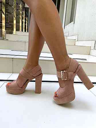 Girnaive Босоніжки жіночі Girnaive пудра (літо, еко-замша) (1020) лише 37р. Коломыя