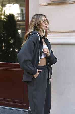 Жіночий прогулянковий теплий костюм: кофта та штани з турецької тринитки на флісі Графіт Одеса