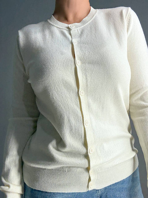 Кардиган женский A-N 82896-82897 однотонный на пуговицах универсальный, белый, one size Киев - изображение 8