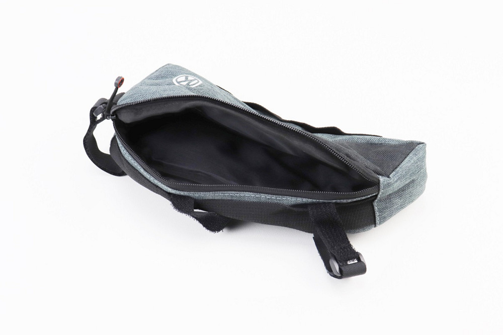 Сумка на раму 250х110х60мм, кріпл. на липучці, сіро-чорна Киев - изображение 3