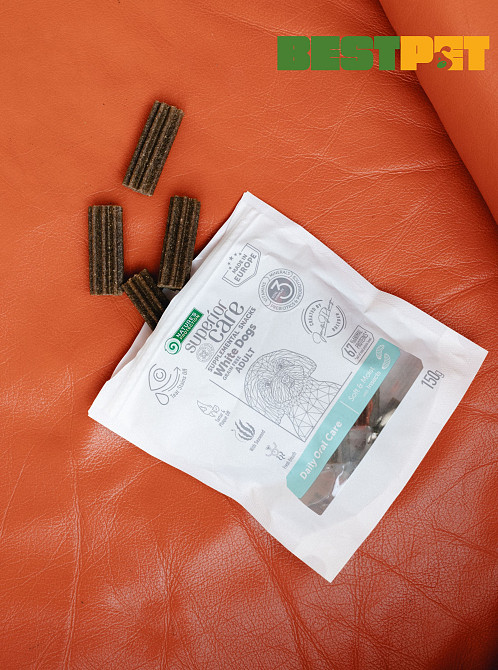 Nature's Protection Superior Care White Dogs Daily Oral Care Беззернові ласощі для дорослих собак із білим забарвленням з протеїном комах, 150 г Київ - фото 3