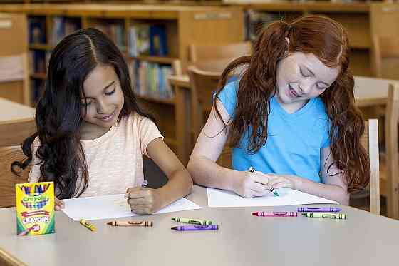 Воскові олівці Crayola 24 кольори набір для малювання діаметр 7 мм довжина 90 мм Київ