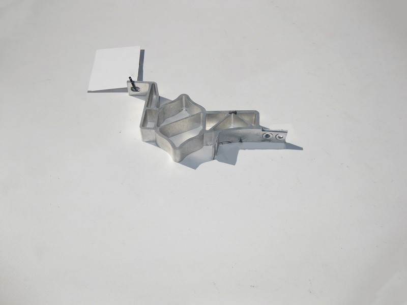 Mercedes-Benz  A2046280524 Розпірка - захист колін водія права C-Class W204 E-Class C207 W212 CLS C218 Одесса - изображение 2