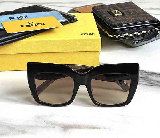 Женские солнцезащитные очки Fendi (1080) brown LUX Киев
