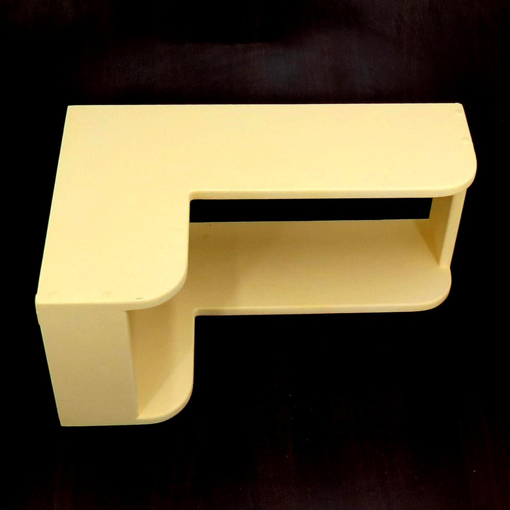 Угловая настенная полка 