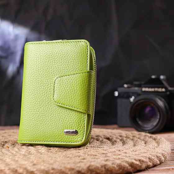 Вертикальное яркое портмоне с монетницей на молнии из натуральной кожи флотар CANPELLINI 21603 Салатовое Киев