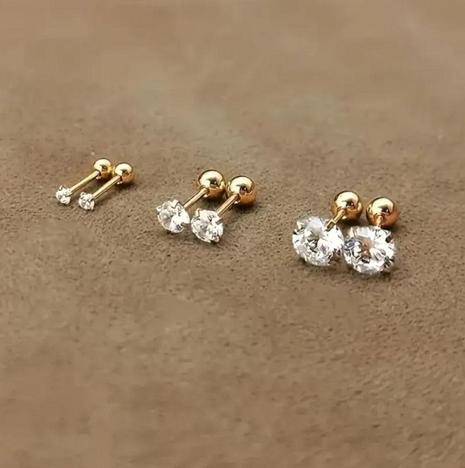 Набор из 3 пар минималистических серьг-пусетов с цирконием | Разные размеры Киев - изображение 1