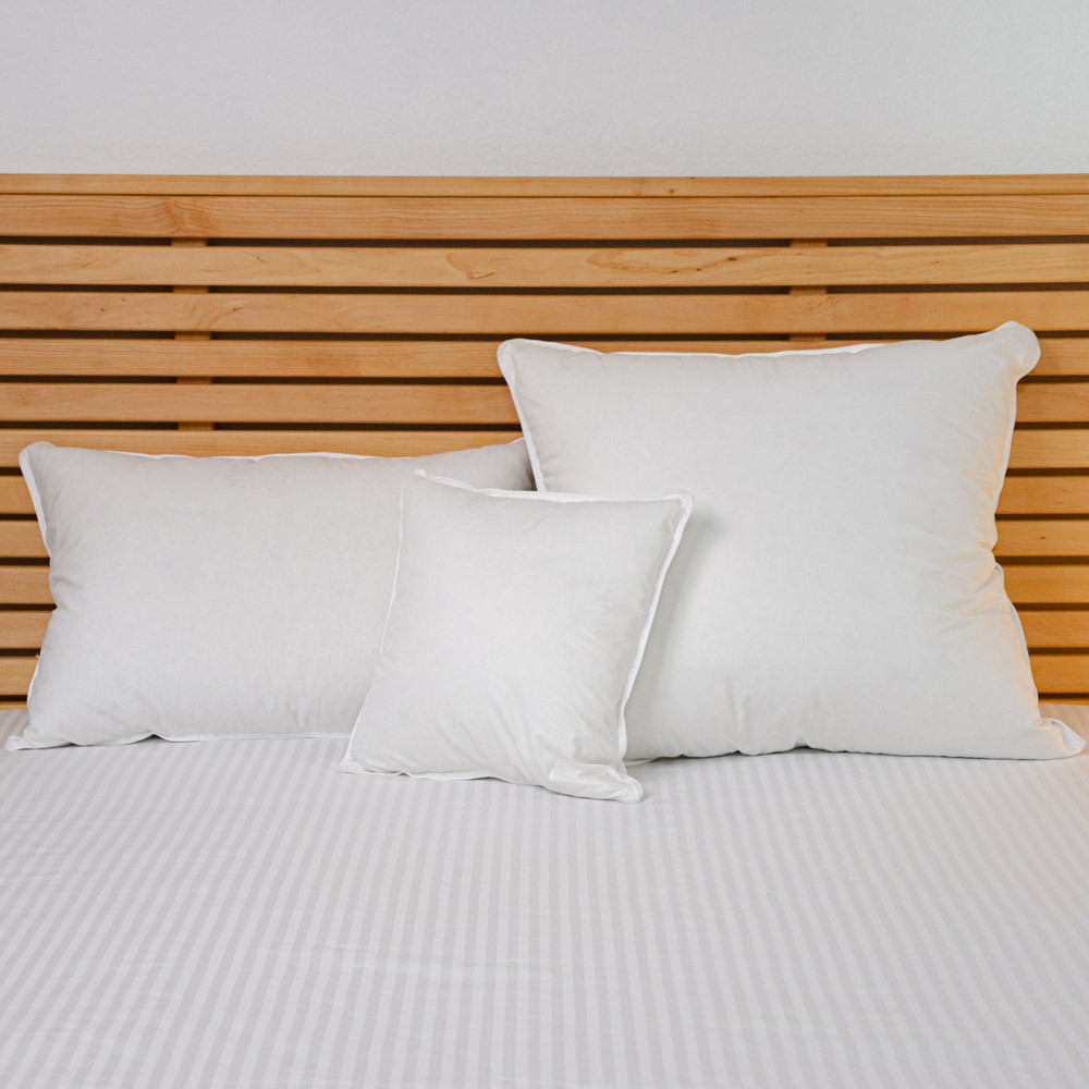 Подушка пухова YouStar 50% пух 50% перо Тік - пружна 40x40 см (Білий) Суми - фото 6