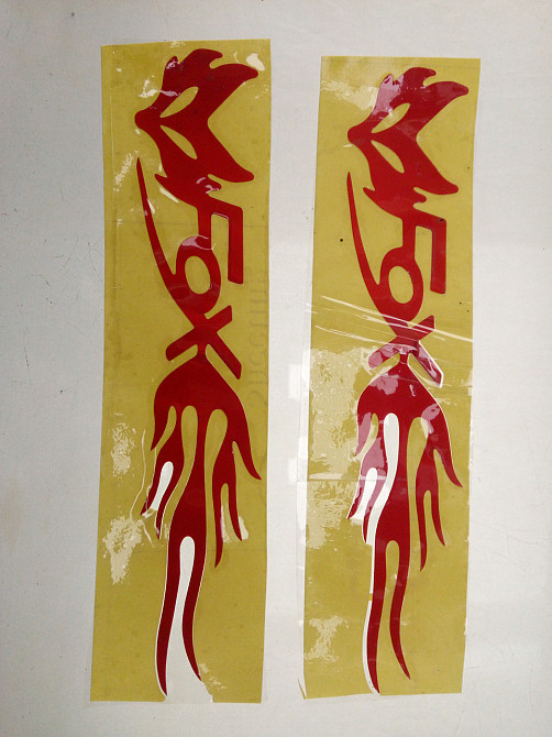 Наклейка логотип FOX (20x5см, красные, 1шт) (#049) Мукачево - изображение 1