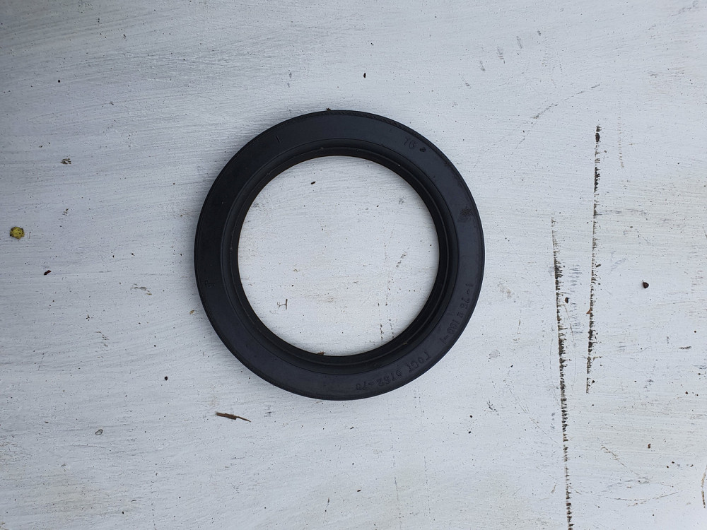 Сальник 75*100*10. СССР. Харків - фото 1