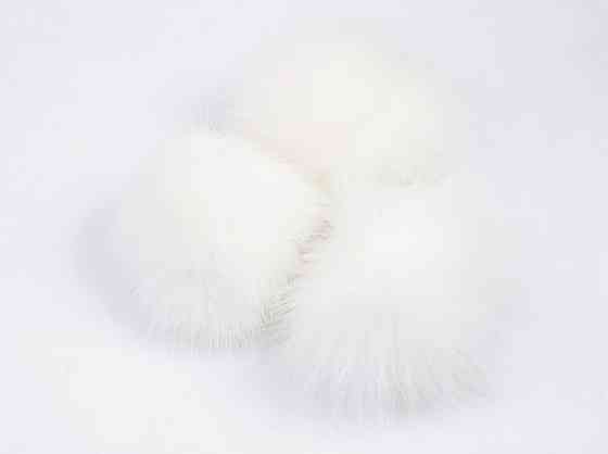 Помпон на шапку з хутра песця 10-12 см Білий Харків