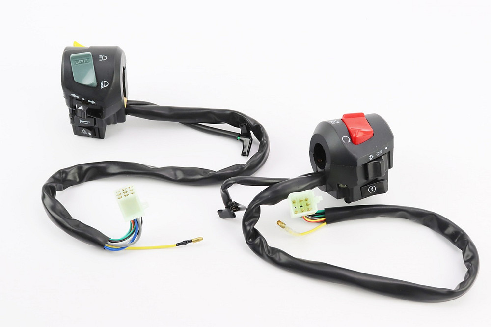 Блок кнопок на кермі лівий + правий к-кт, 4T CH250 Київ - фото 1