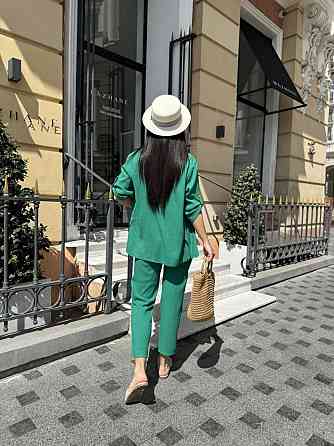 Женский легкий прогулочный костюм тройка: рубашка майка и брюки шелковый креп жатка Зелёный, 42/44 Одесса