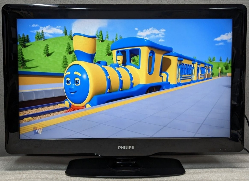 Телевізор: Phillips 32PFL3606H Full HD 1920x1080 Харків - фото 4