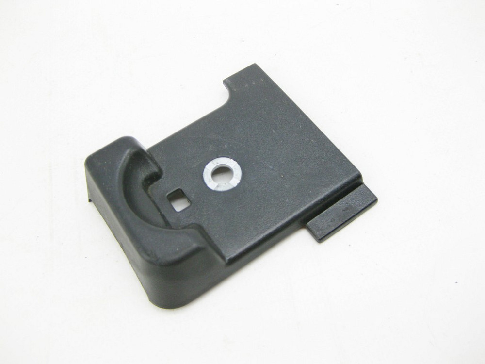 Mercedes-Benz  A1668600651 Накладка під петлею кріплення багажу права чорна GL/GLS X166 Одеса - фото 6