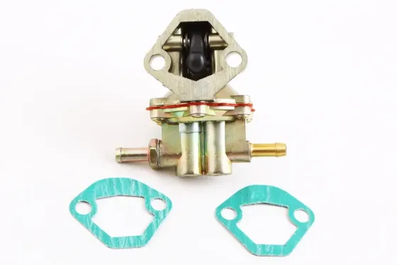 Насос топливный 2108 плунжерный CS-20 + 2 прокладки Винница