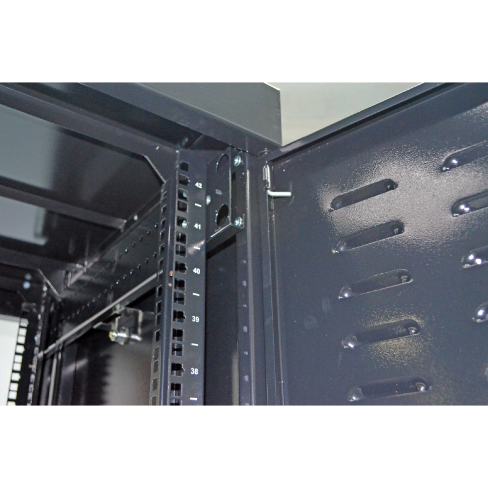 Шафа серверна CMS 42U 610 х 675 UA-MGSE4266MB посилена для мережевого обладнання Київ - фото 6