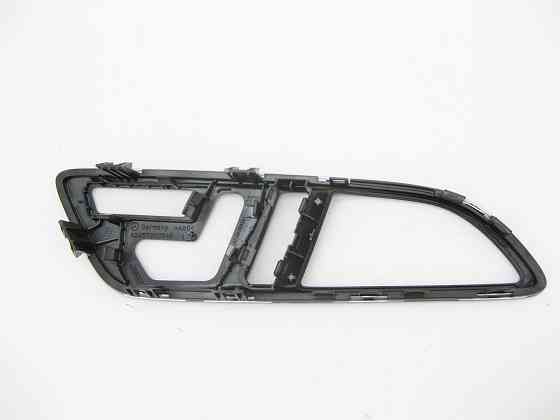 Mercedes-Benz  A2467200548 Декоративна накладка внутрішньої передньої лівої ручки відкриття дверей CLA Shooting Brake X117 CLA C117 GLA X156 A-class W Одеса