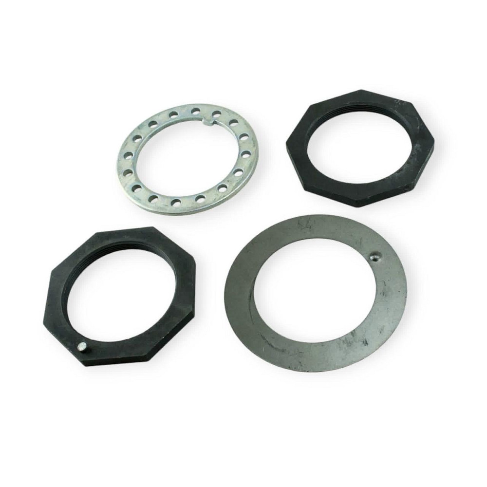 Гайка ступицы комплект (2гайка,2шайбы) задней камаз-4310 Мукачево - изображение 1