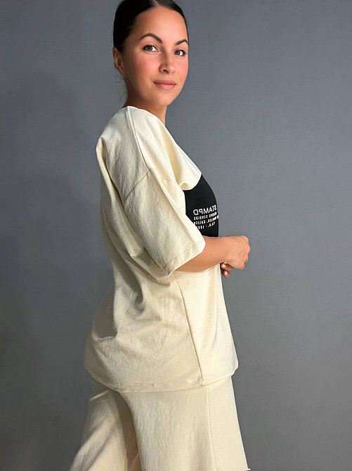 Костюм женский CAPPITONE 3162 оверсайз с черной вставкой футболка и брюки палаццо бежевый, бежевый, S Киев - изображение 6