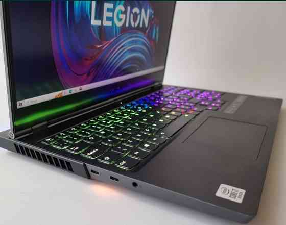 Ноутбук Lenovo Legion 7I I7 10875 H/ RTX 2070/RAM 16GB/SSD 512Gb/144Hz Киев
