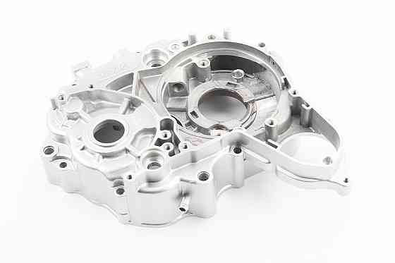 Картер лівий (під вал 28мм) Киев