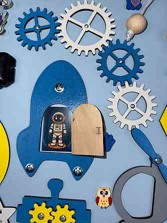 Игрушки от 6 месяцев для развития мелкой моторики Доска для мальчика 50x60 Бизиборд развивающая деревянная игрушка Монтессори Тернополь