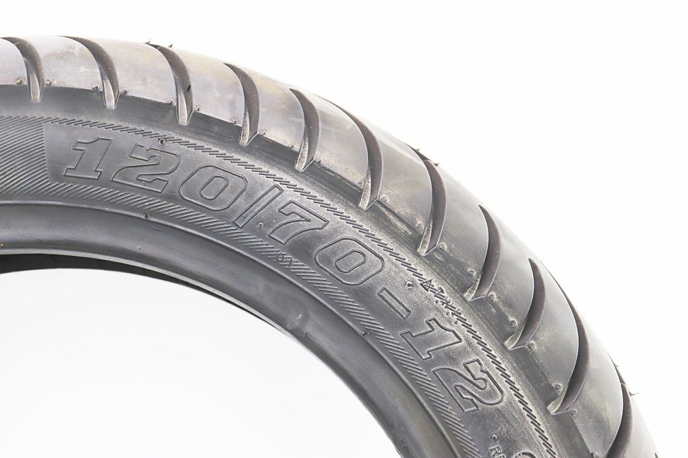 Шина 120/70-12 безкамерна, шосейний малюнок 6002 Київ - фото 2
