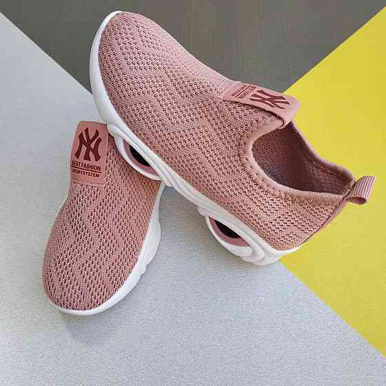 Кроссовки детские текстильные пудра маломерят16,5см 27р Киев