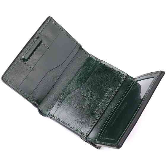Отменный кошелек в три сложения из натуральной гладкой кожи GRANDE PELLE 22944 Зеленый Киев