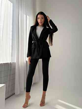 Жіночий приталений піджак без підкладки з підплічниками костюмка Чорний Одеса