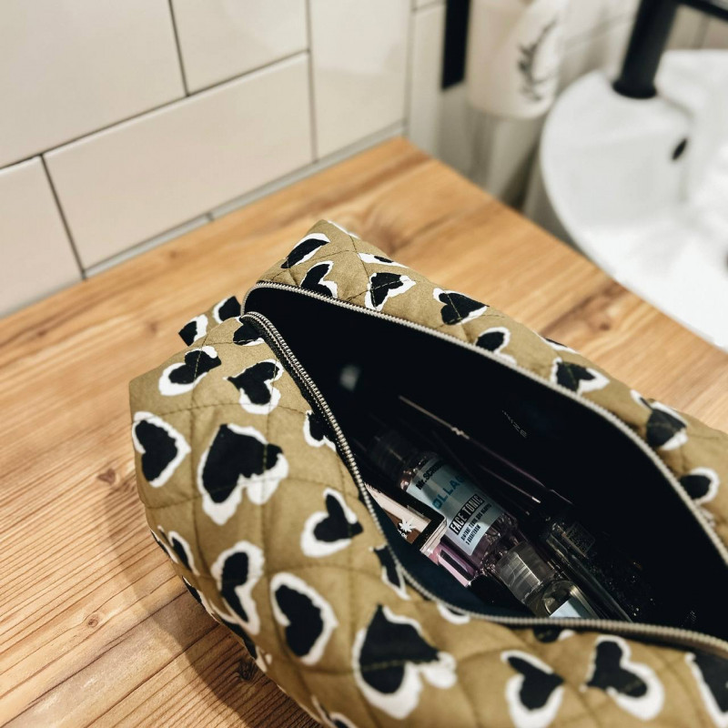 Большая женская хлопковая косметичка Сердечки 24x13x13 см (Коричневый) Сумы - изображение 6