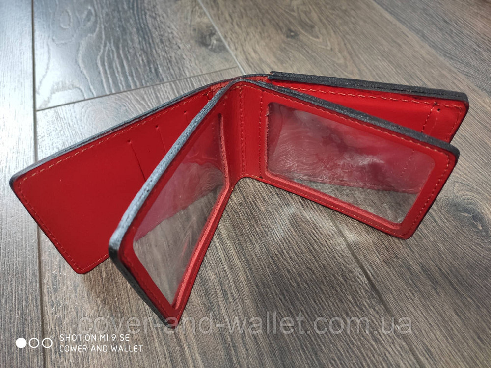 Жіноча червона обкладинка "Національна поліція" з додатковим відділенням Київ - фото 1