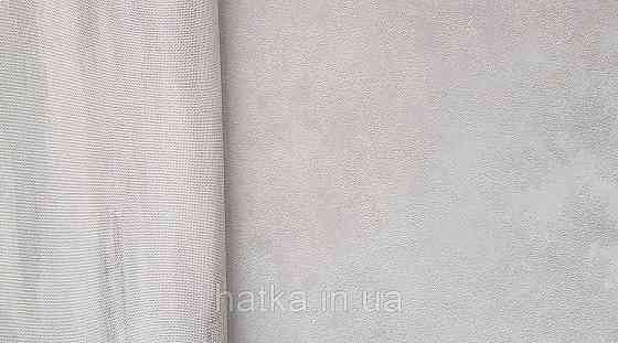 Шпалери вінілові на флізеліні Grandeco Amelia під венеціанську штукатурку структурні сіро-бежеві Київ
