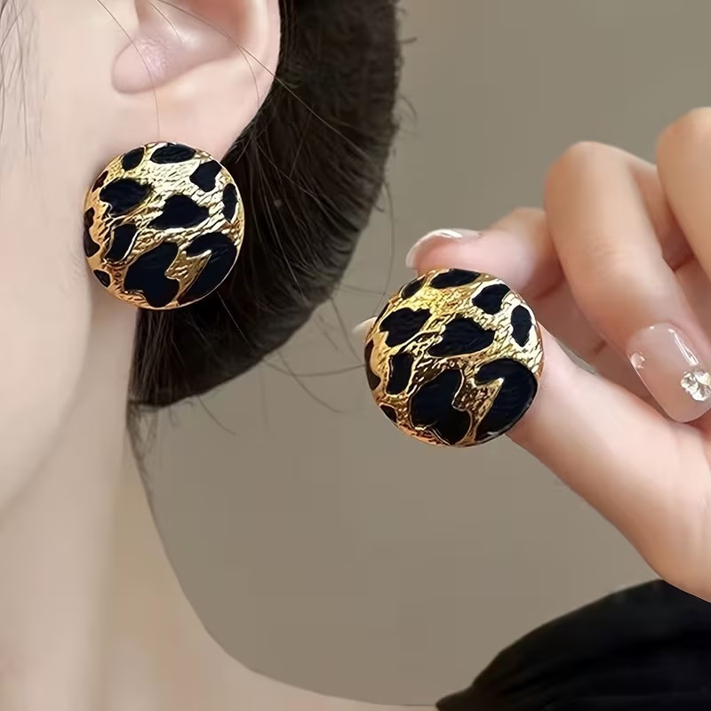 Серьги набор 5 пар в различных дизайнах с эмалью золотистые,женская бижутерия серьги комплект из цинкового сплава Каменец-Подольский - изображение 4