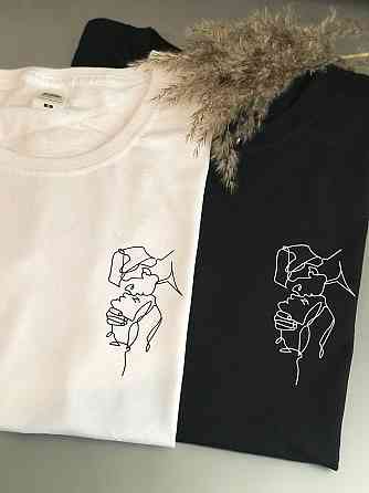 Парные футболки для парня и девушки с абстрактным принтом лиц Черновцы