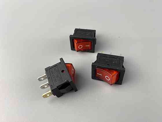 Перемикач клавішний червоний, ON-OFF, з LED-підсвіткою 12 V, 15 ммх21мм, 3 ніжки Мукачево