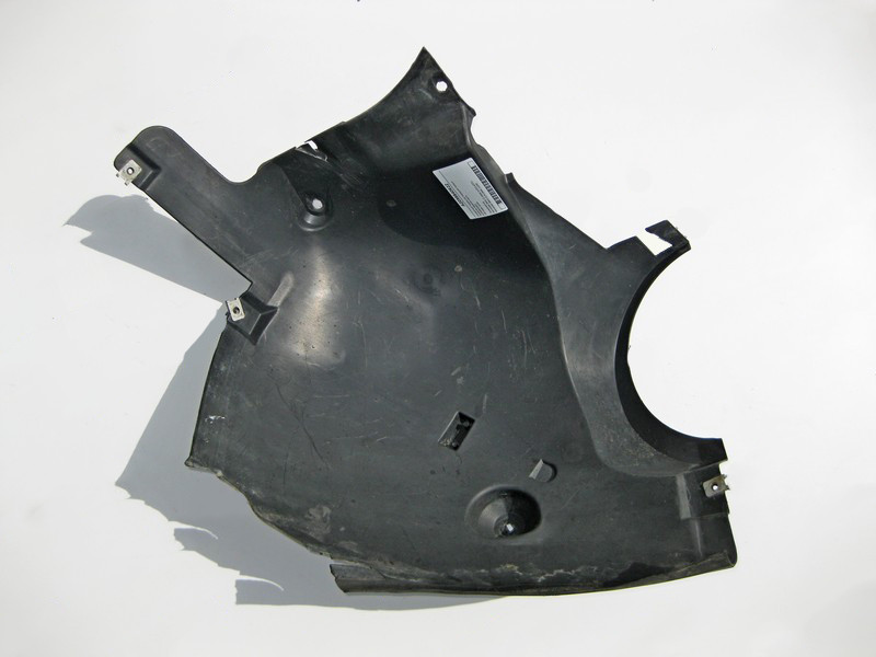 Mercedes-Benz  A2098840622 Дефектний підкрилок передній правий передня верхня частина обломаний шматок C-Class W203 CLK C209 Одесса - изображение 2