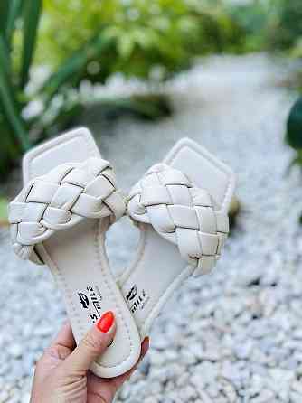 YES MILE Шльопанці жіночі, штучна шкіра, на плоскій підошві бежеві літні YES MILE SS-101 р. 36- Коломия