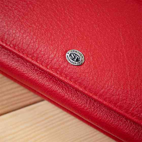 Класичний жіночий гаманець ST Leather 19376 Червоний Київ