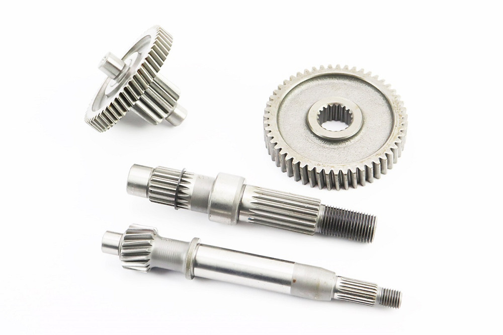 РЕДУКТОР к-кт 4шт (вал первинний, вторинний короткий, шестерні) Киев - изображение 1