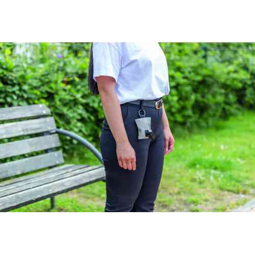 Диспенсер Trixie CityStyle с пакетами для фекалий 1 упаковка 15 пакетов светло-серый Киев