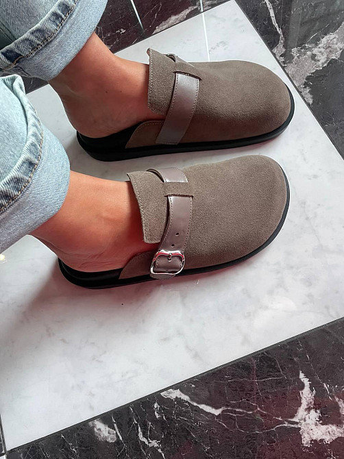 SEE SEVEN Модні шльопанці жіночі замшеві капучино із закритим носком літні SEE SEVEN 1611 37р. Коломия - фото 1