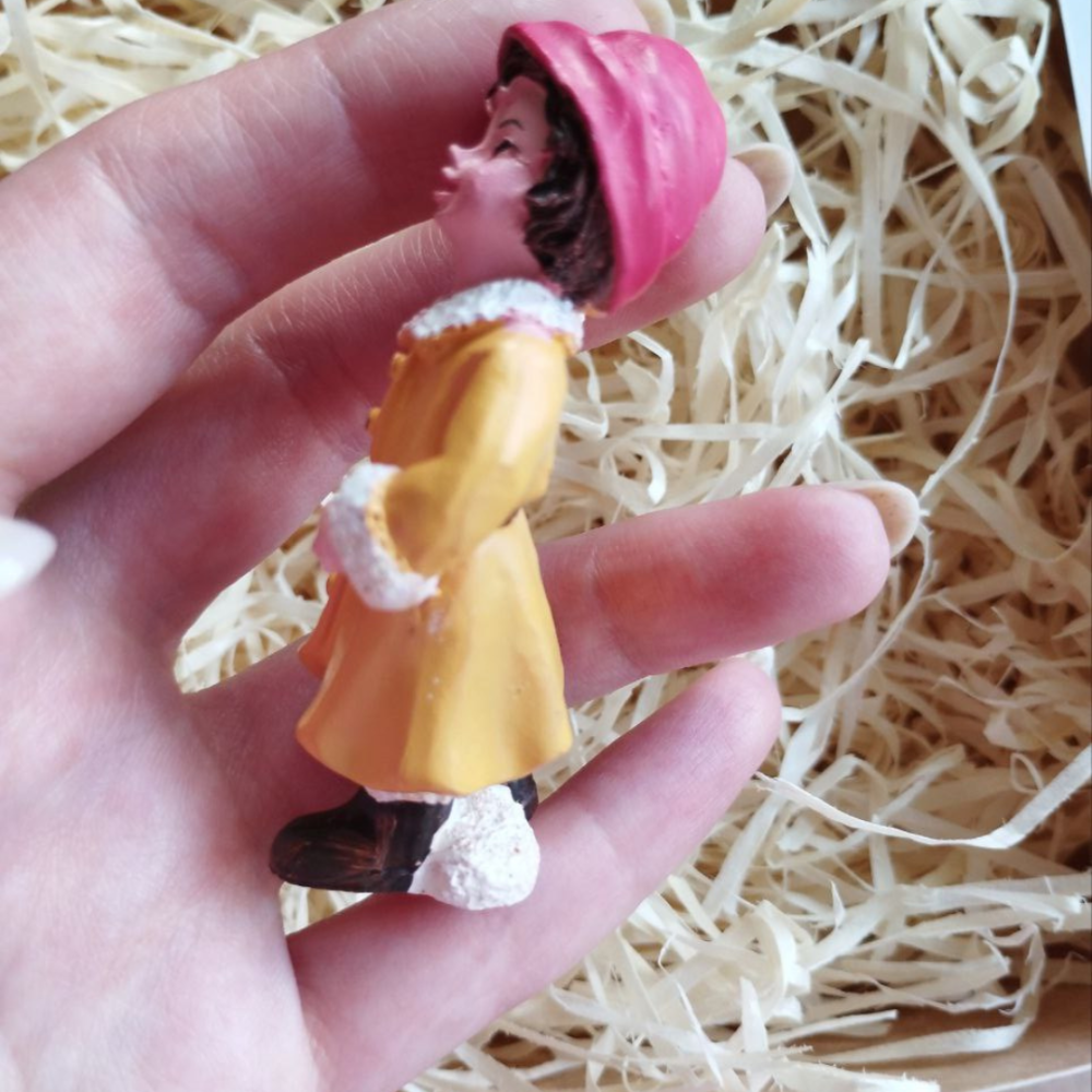 Новогодние винтажные фигурки из полистоуна. Фигурка Санты из полистоуна. Новогодние украшения из полистоуна Хлопчик зі сніжкою Одесса - изображение 4