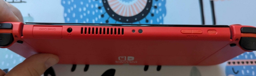 Приставка Nintendo Switch OLED Model HEG-001 Mario Red Limited Edition 64GB Red + 128GB MicroSD + Чохол. Киев - изображение 3