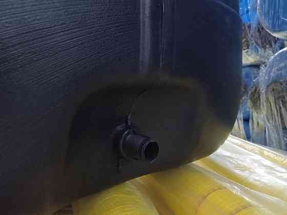 Бак 130 л для воды  прямоугольный пластиковый Днепр